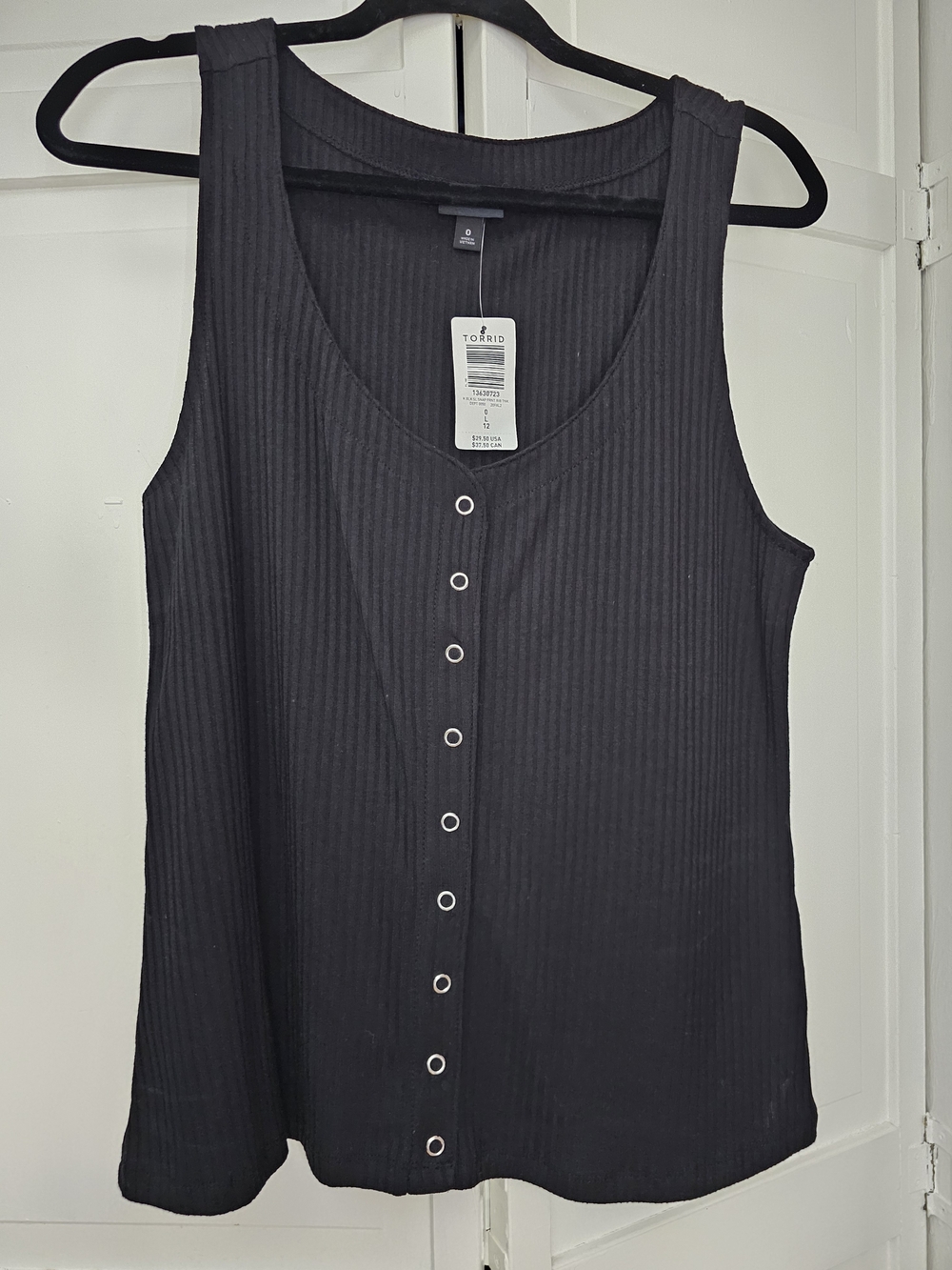 torrid Black Ribbed Snap-Front Tank